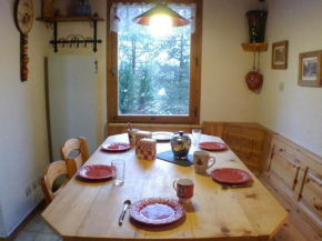 Appartement 2 pièces avec mezzanine, balcon et parking près centre Samoëns - FR-1-629-135